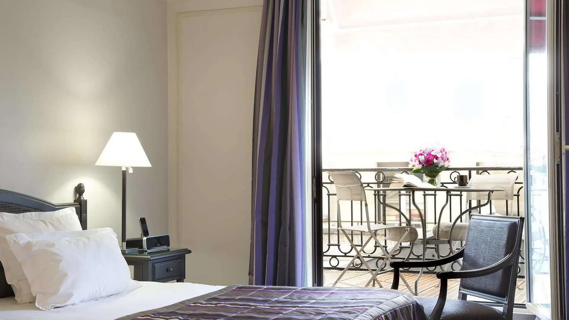 Hôtel California Champs Elysées Parigi